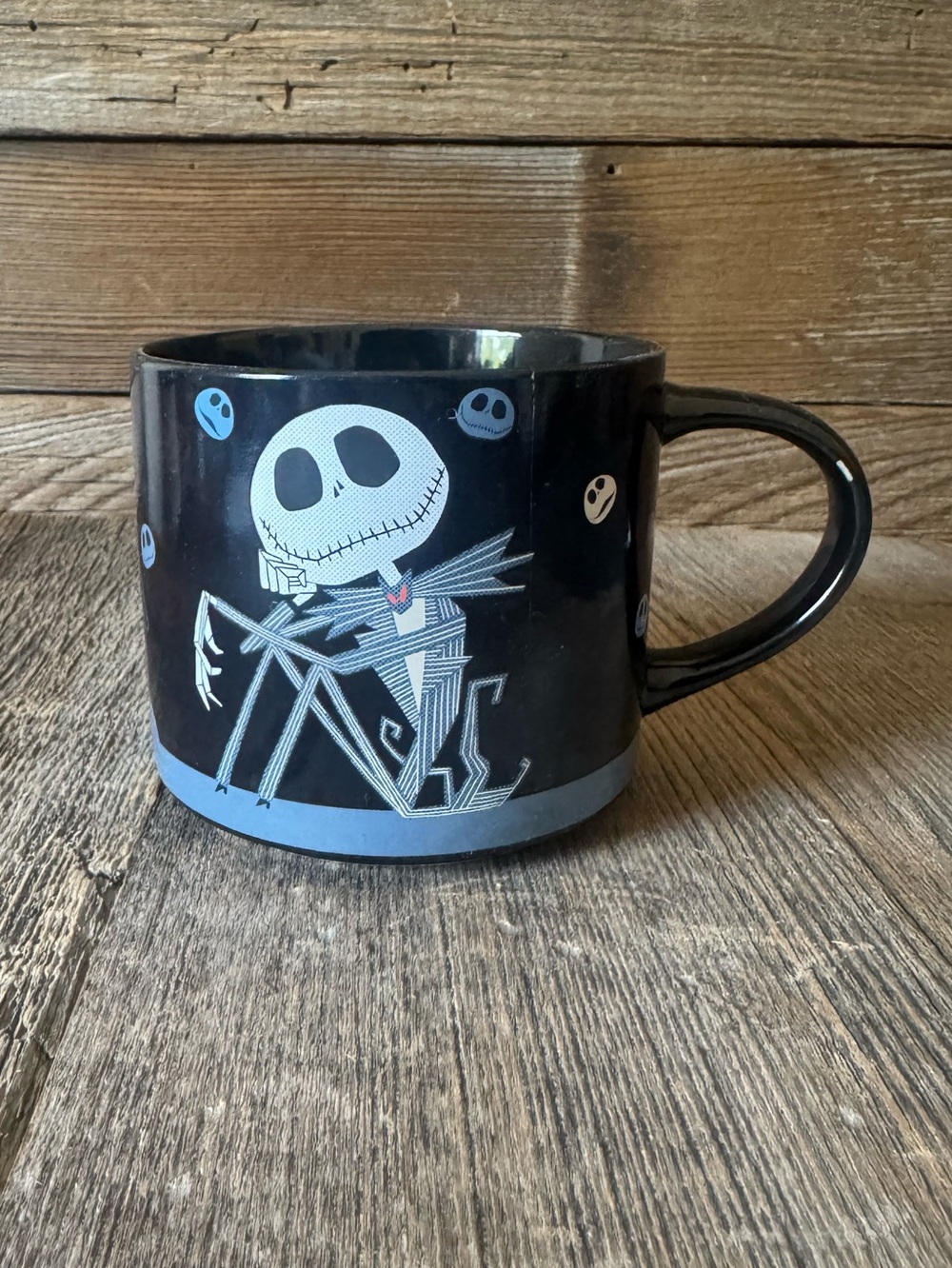 Zak Designs 15oz Nightmare Before Christmas color-changing ceramic mug